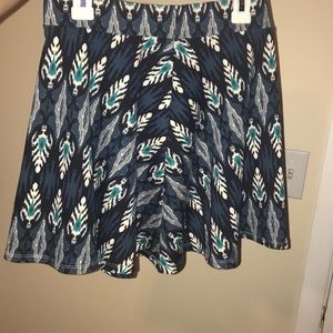 Patterned skirt!